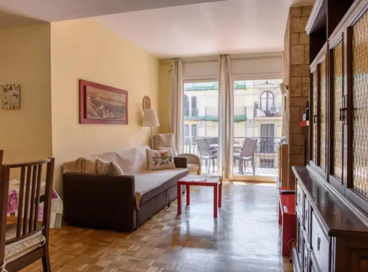 Ramblas Rentals Unique & Spacious Flat 4Br Terrace 20M Ramblas Barcelona