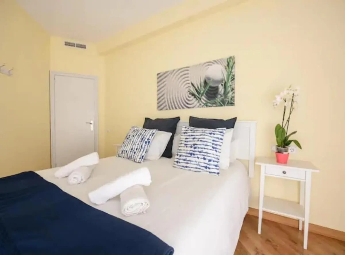 Ramblas Rentals Unique & Spacious Flat 4Br Terrace 20M Ramblas Barcelona 0*,  Španělsko